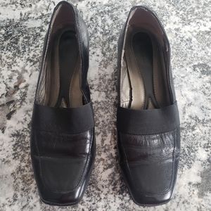 Naturalizer- Slip-On Black Shoes - Women's 11 wide